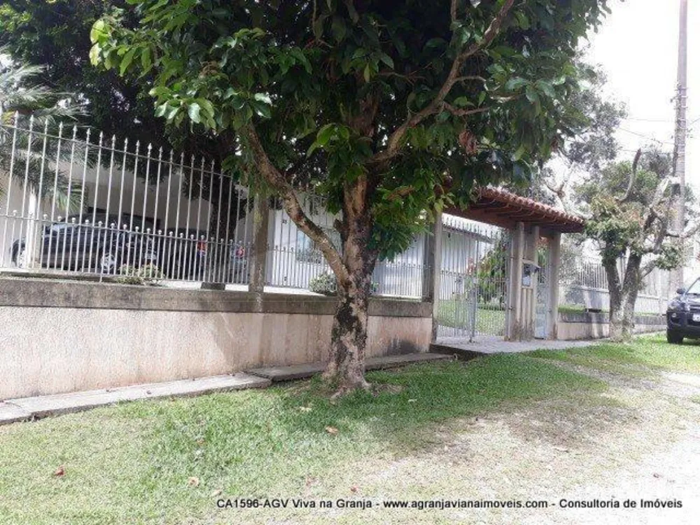 Casa, 4 quartos, 230 m² - Foto 2