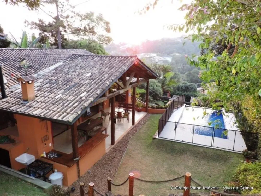 Casa, 3 quartos, 330 m² - Foto 1