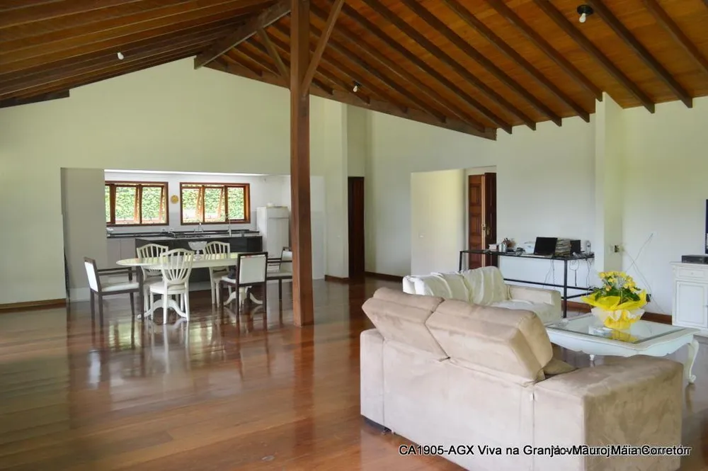 Casa, 3 quartos, 304 m² - Foto 3