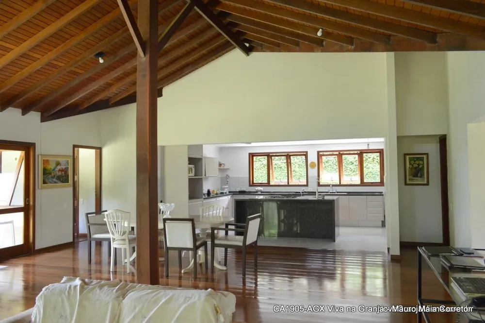 Casa, 3 quartos, 304 m² - Foto 4