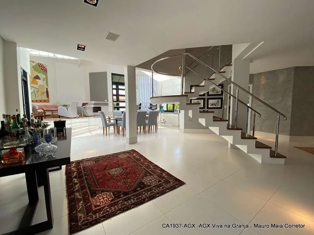 Casa, 3 quartos, 570 m² - Foto 1