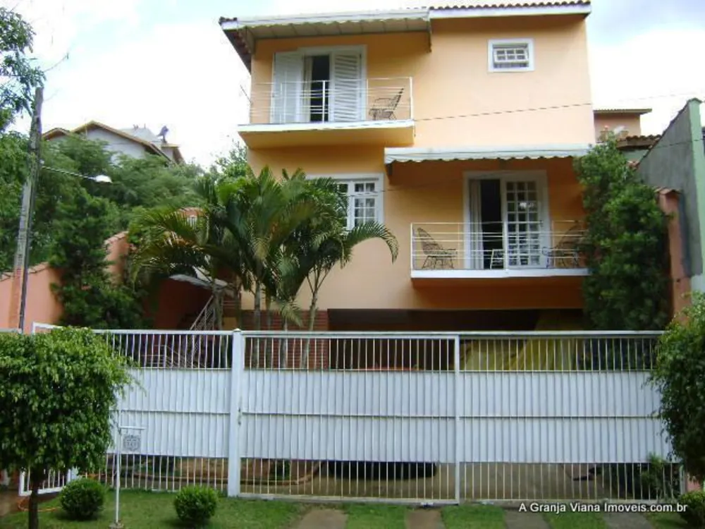 Casa, 3 quartos, 200 m² - Foto 1