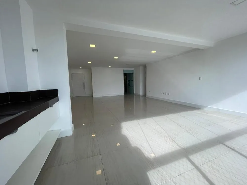 Apartamento, 4 quartos, 221 m² - Foto 5