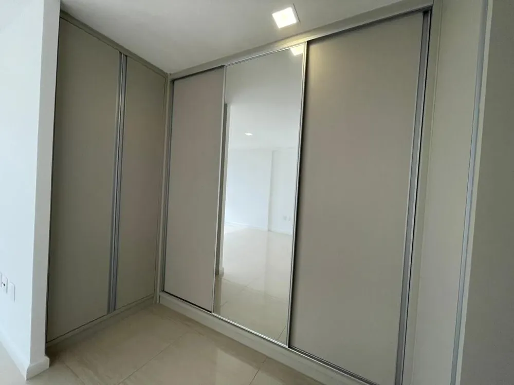 Apartamento, 4 quartos, 221 m² - Foto 8