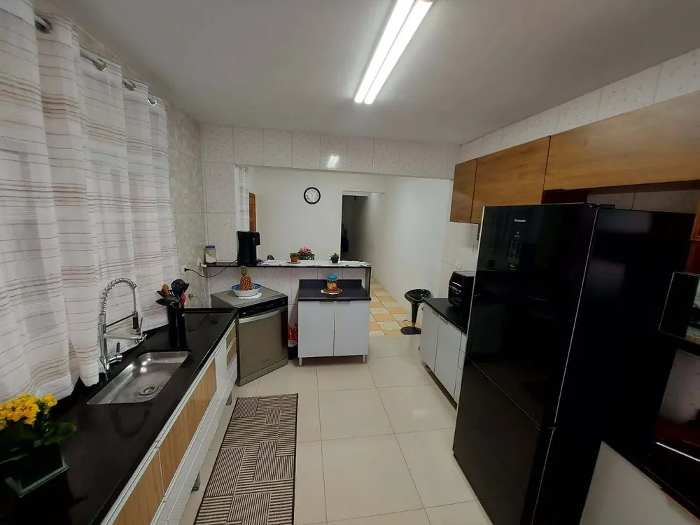 Sobrado, 3 quartos, 219 m² - Foto 14