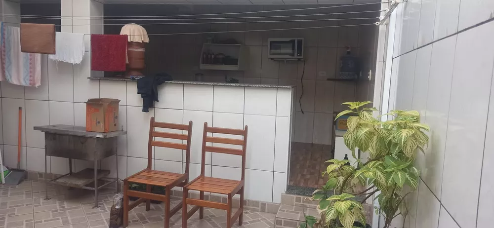 Casa, 4 quartos, 250 m² - Foto 2