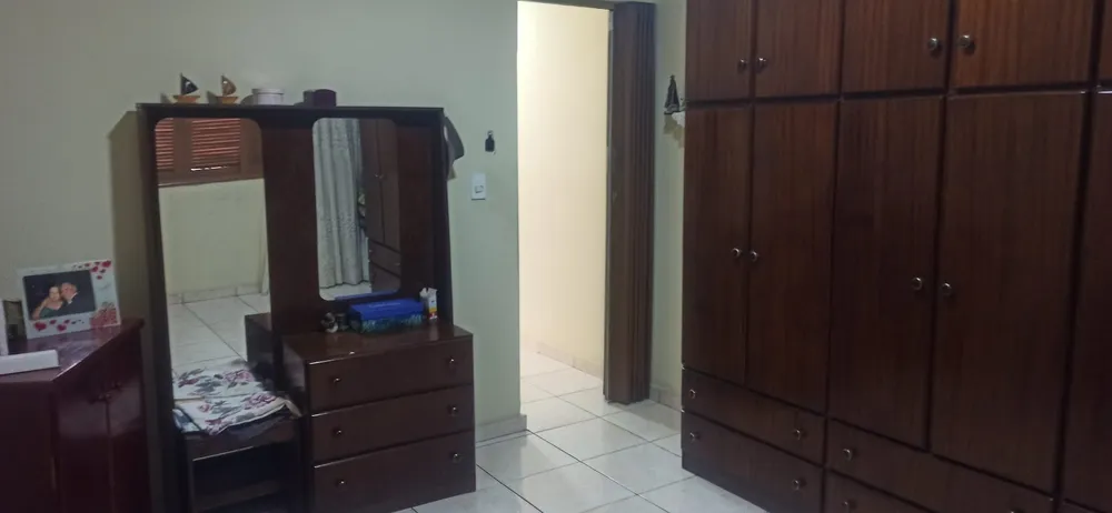 Casa, 4 quartos, 250 m² - Foto 8