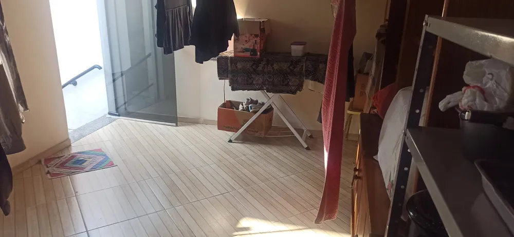 Casa, 4 quartos, 250 m² - Foto 13
