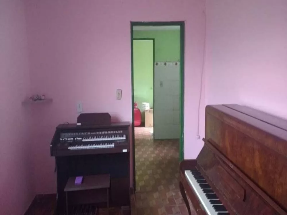 Casa, 2 quartos, 250 m² - Foto 2