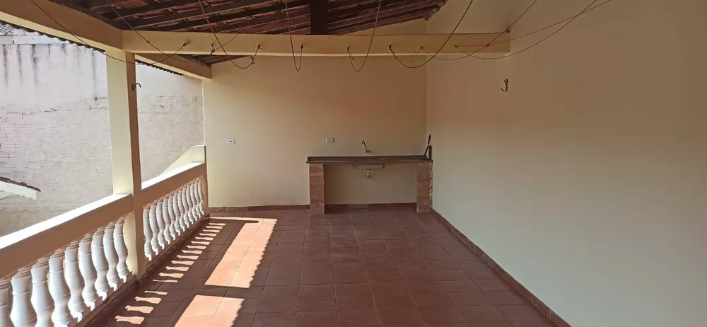 Casa, 3 quartos, 190 m² - Foto 3
