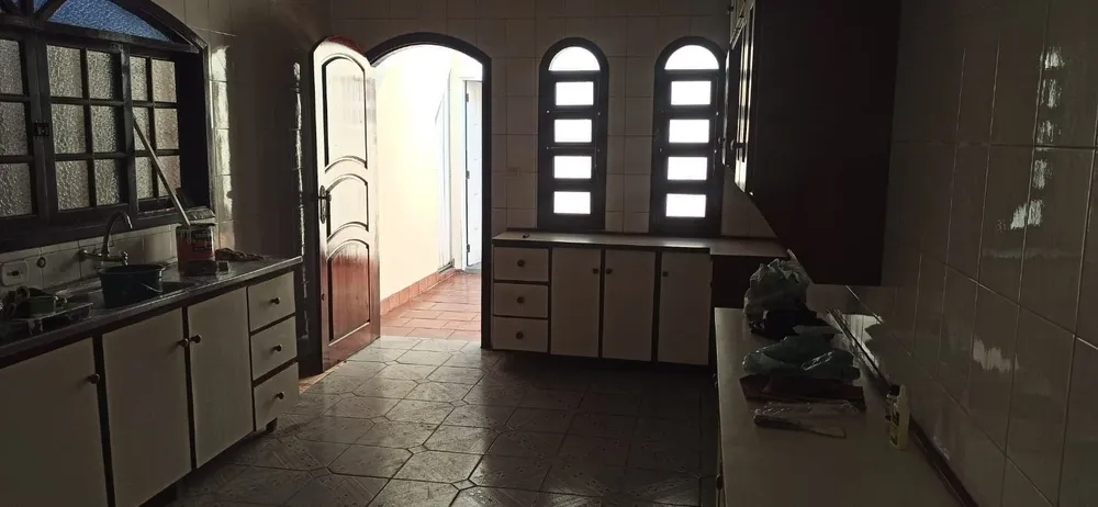 Casa, 3 quartos, 190 m² - Foto 1