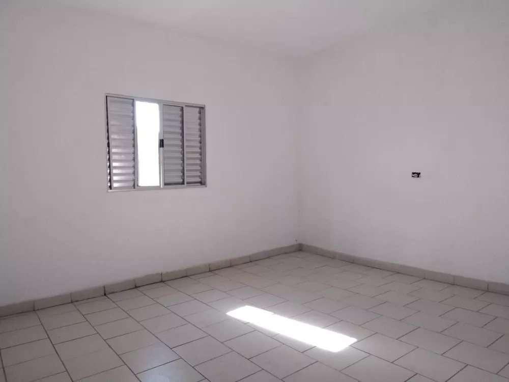 Casa, 1 quarto, 28 m² - Foto 2