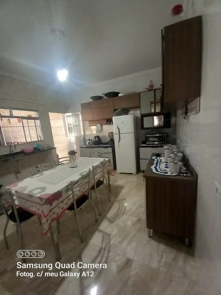 Casa, 3 quartos, 156 m² - Foto 2