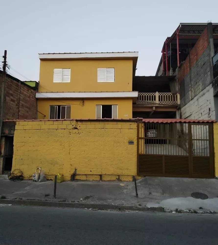 Sobrado, 4 quartos, 210 m² - Foto 1