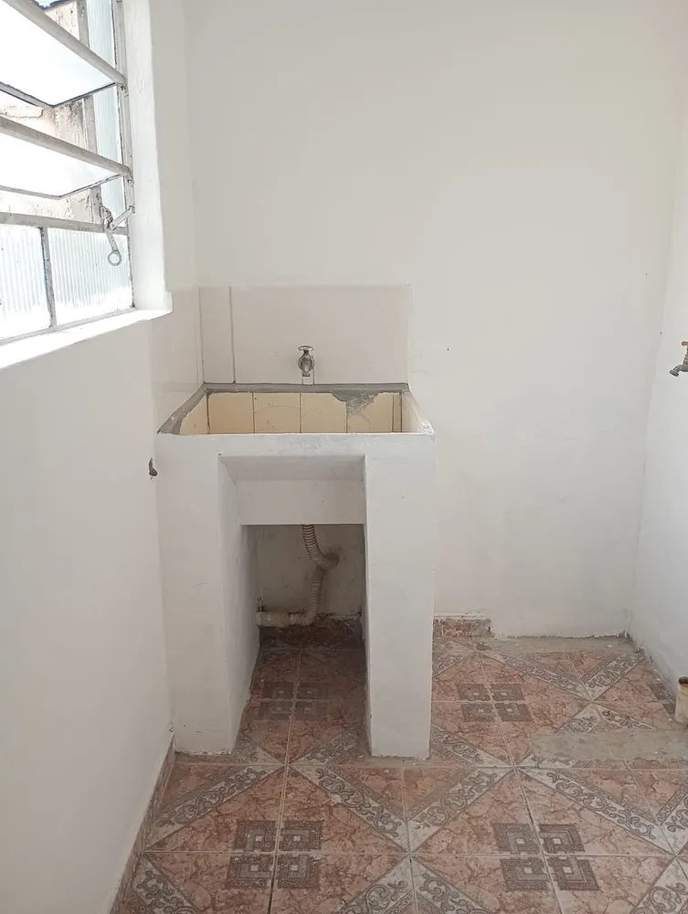 Casa, 6 quartos, 200 m² - Foto 9
