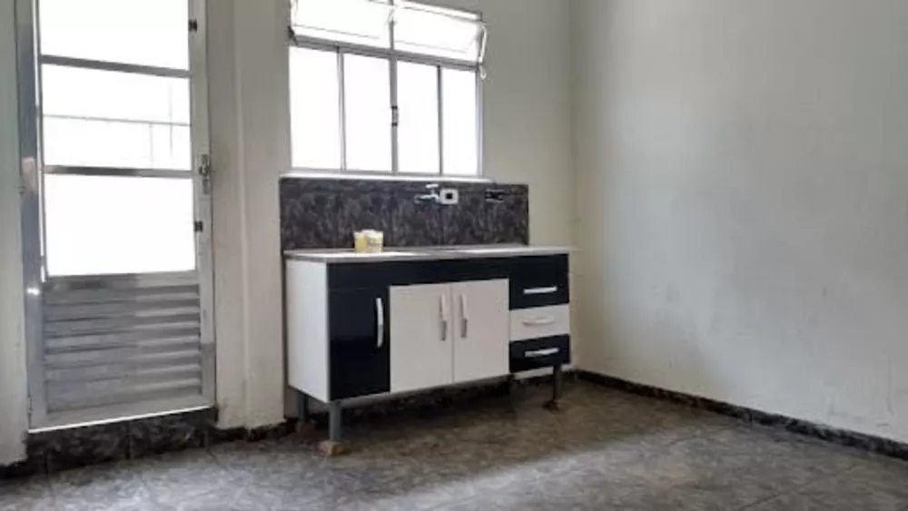 Casa, 2 quartos, 70 m² - Foto 2