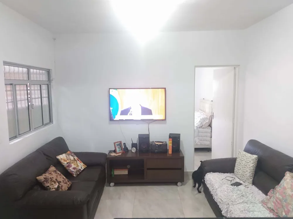 Casa, 2 quartos, 208 m² - Foto 1