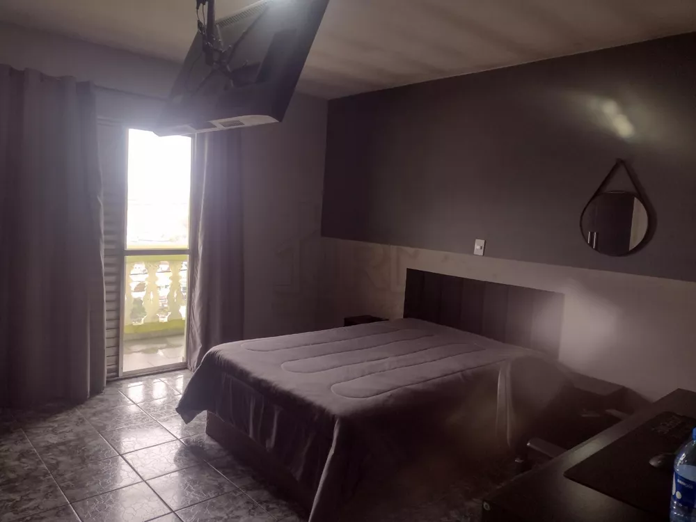 Sobrado, 3 quartos, 249 m² - Foto 4