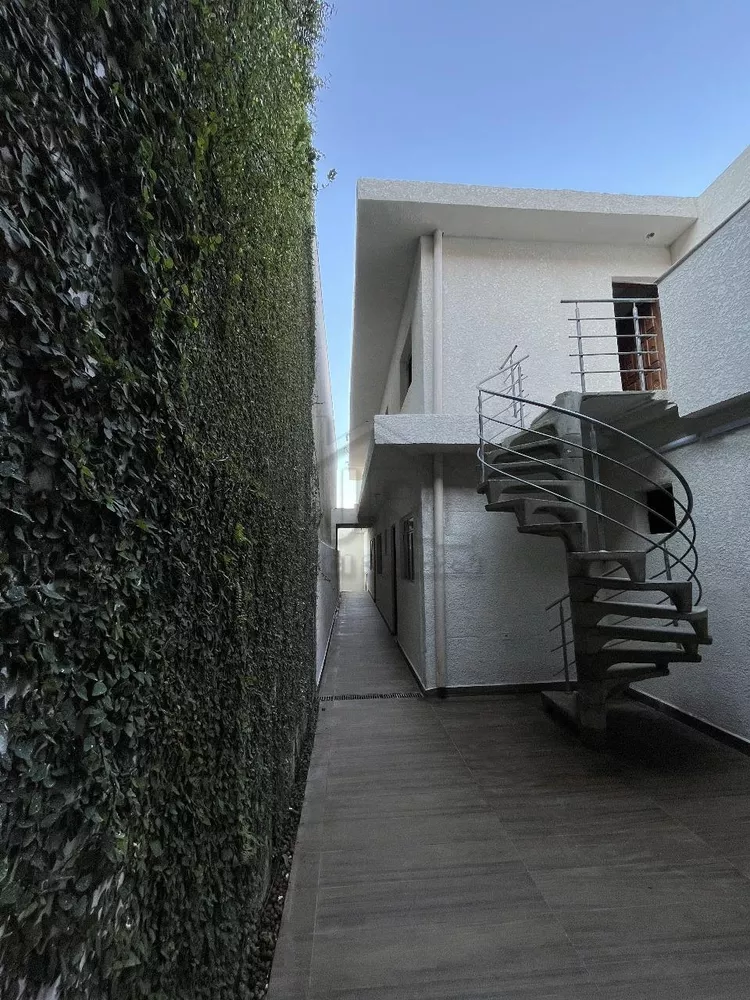 Sobrado, 4 quartos, 175 m² - Foto 1