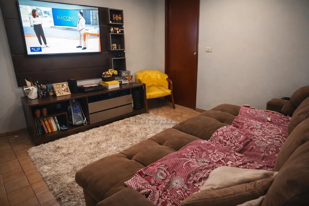 Casa, 3 quartos, 250 m² - Foto 1