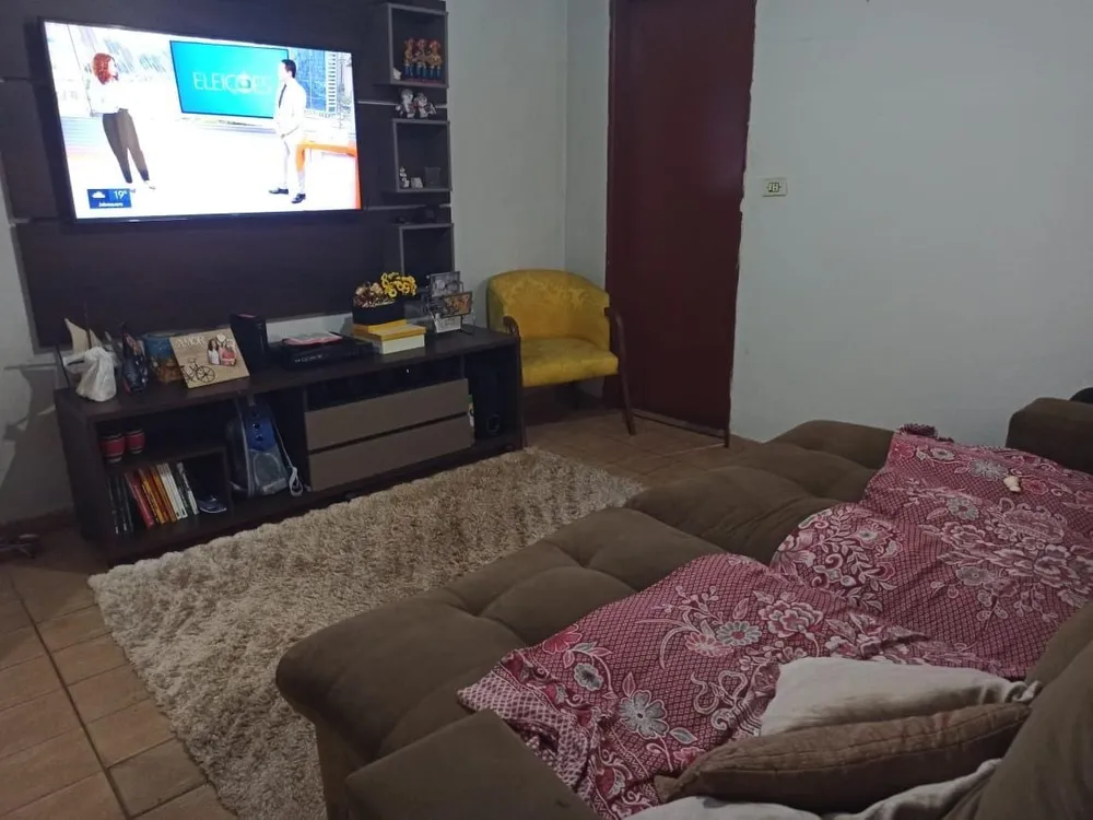 Casa, 3 quartos, 250 m² - Foto 2