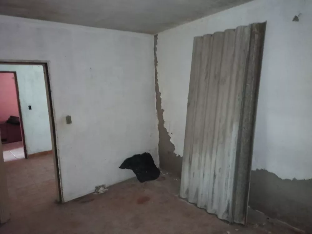 Casa, 3 quartos, 250 m² - Foto 2