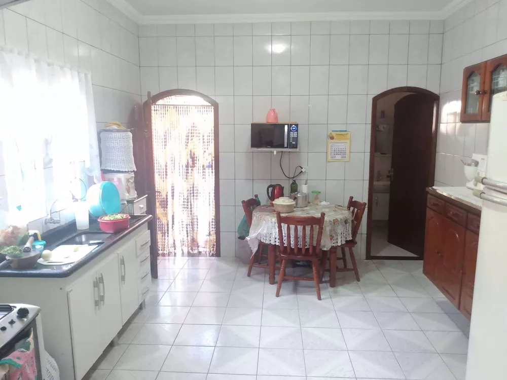 Sobrado, 3 quartos, 177 m² - Foto 3