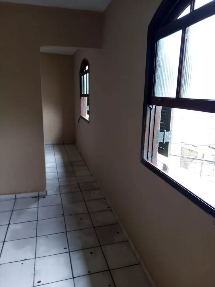 Casa, 1 quarto, 150 m² - Foto 3