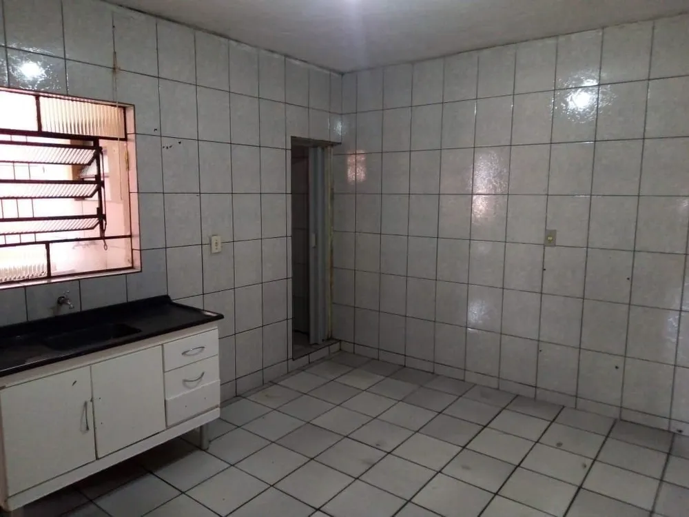 Casa, 1 quarto, 150 m² - Foto 1