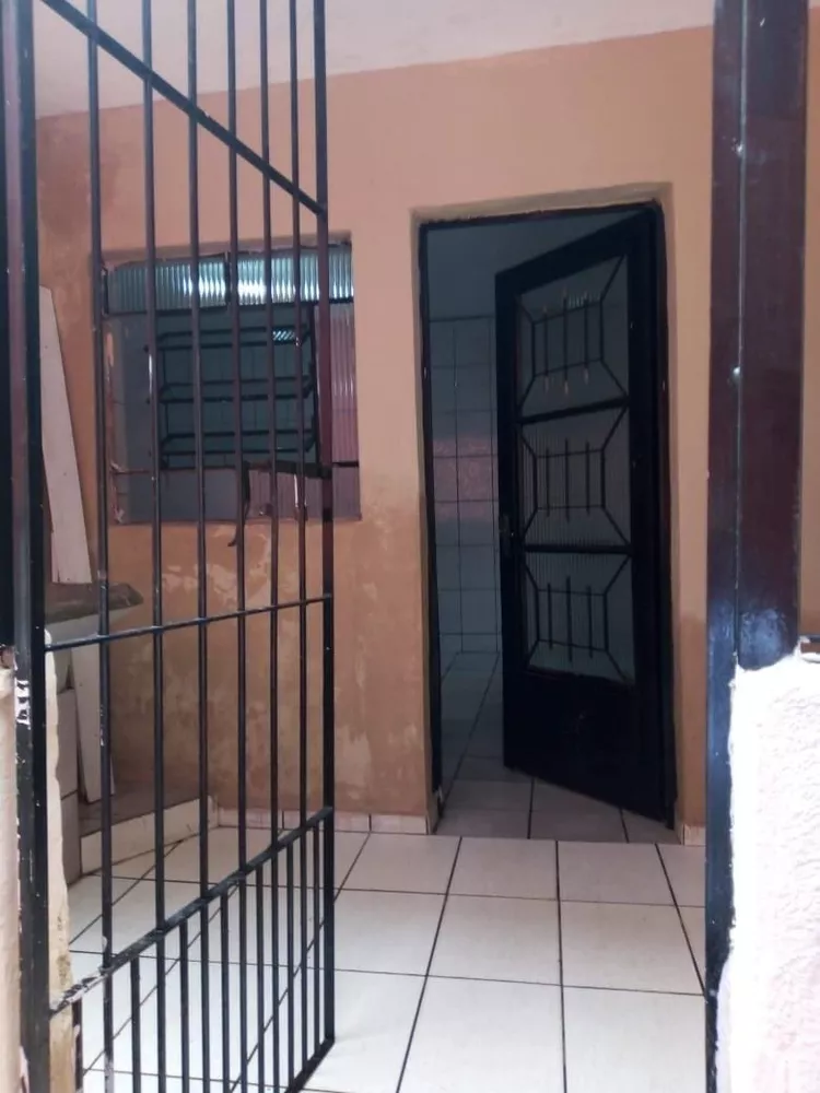 Casa, 1 quarto, 150 m² - Foto 1