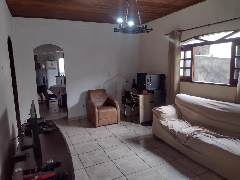 Casa, 3 quartos, 250 m² - Foto 4