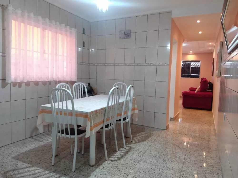 Sobrado, 4 quartos, 300 m² - Foto 1