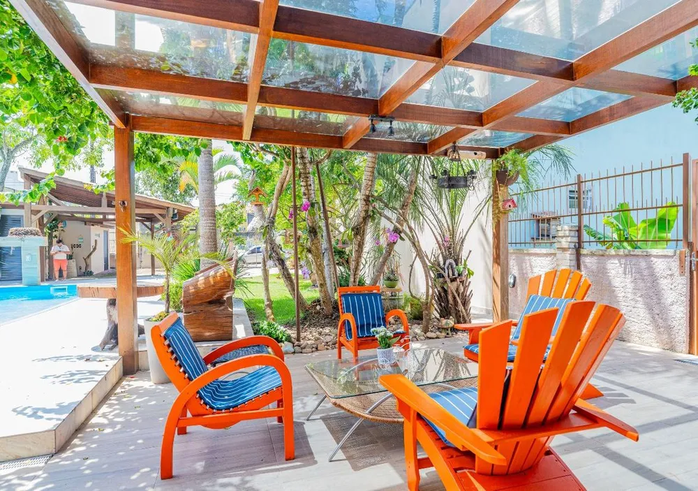 Casa, 6 quartos, 2 m² - Foto 1