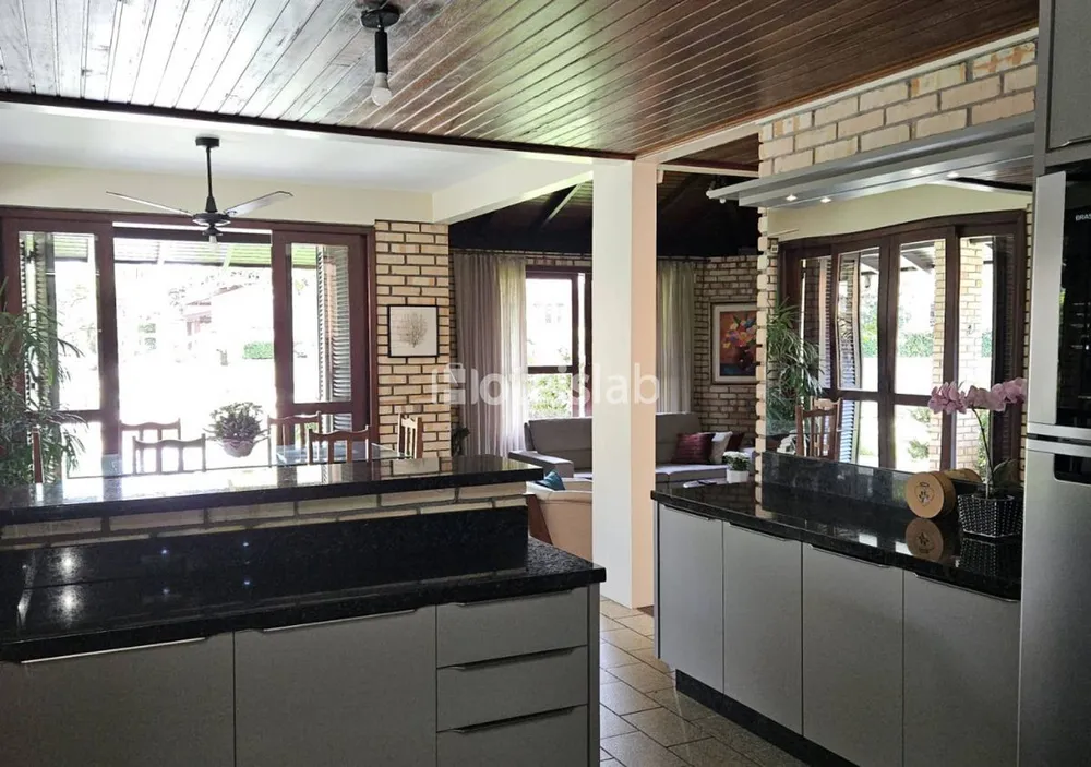 Casa, 5 quartos, 3 m² - Foto 4