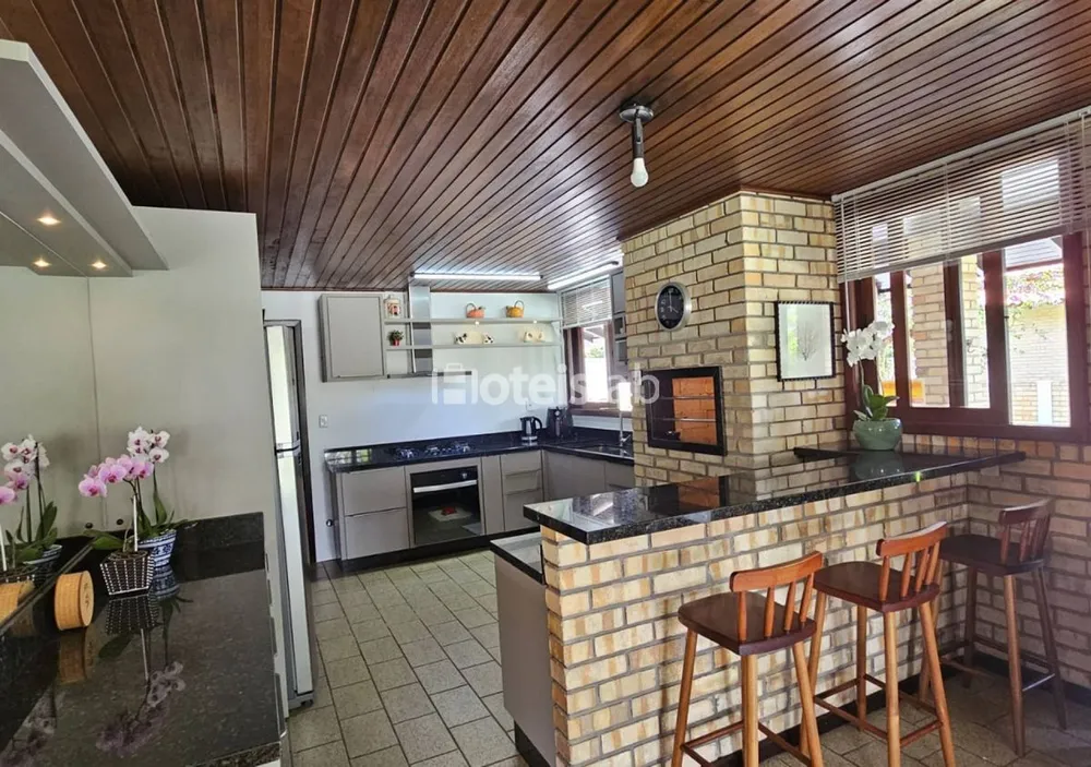 Casa, 5 quartos, 3 m² - Foto 3