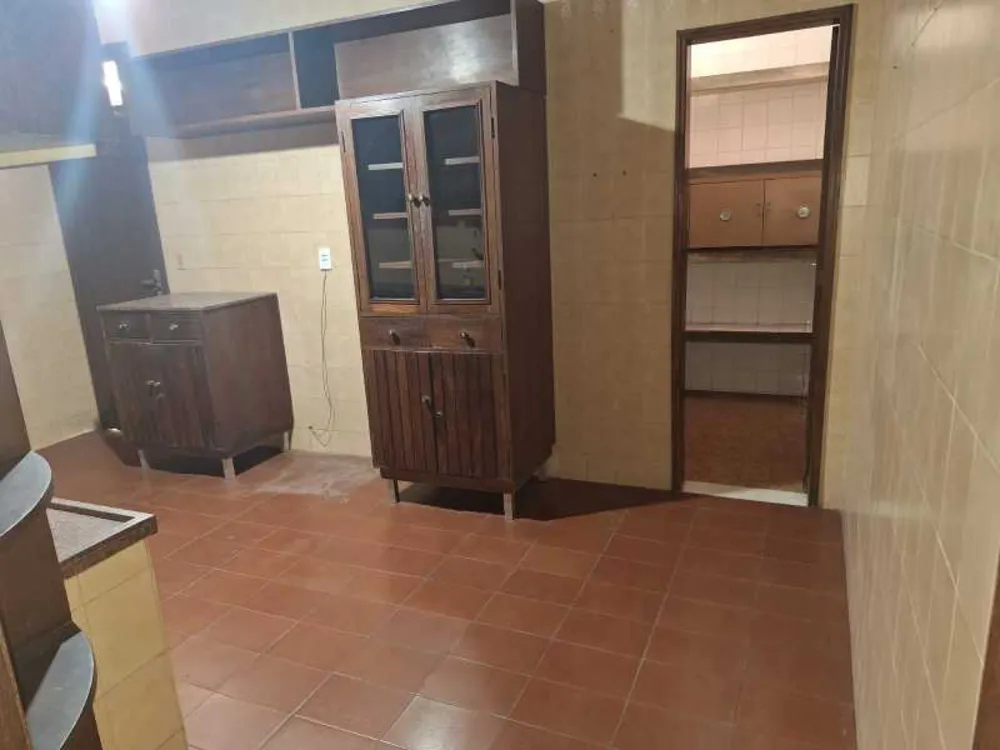 Casa, 4 quartos, 240 m² - Foto 5