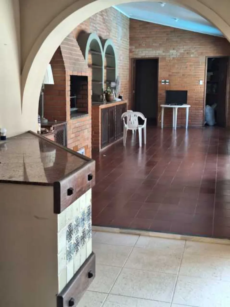 Casa, 4 quartos, 240 m² - Foto 12
