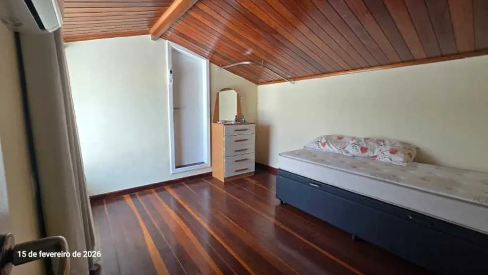 Casa, 4 quartos, 240 m² - Foto 12