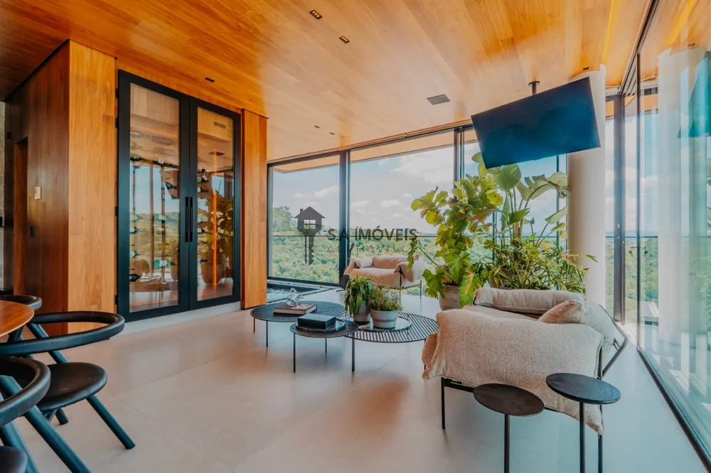 Casa, 4 quartos, 1301 m² - Foto 1