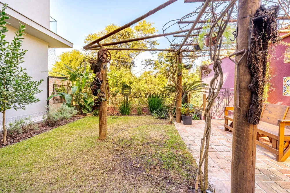 Casa, 3 quartos, 330 m² - Foto 2