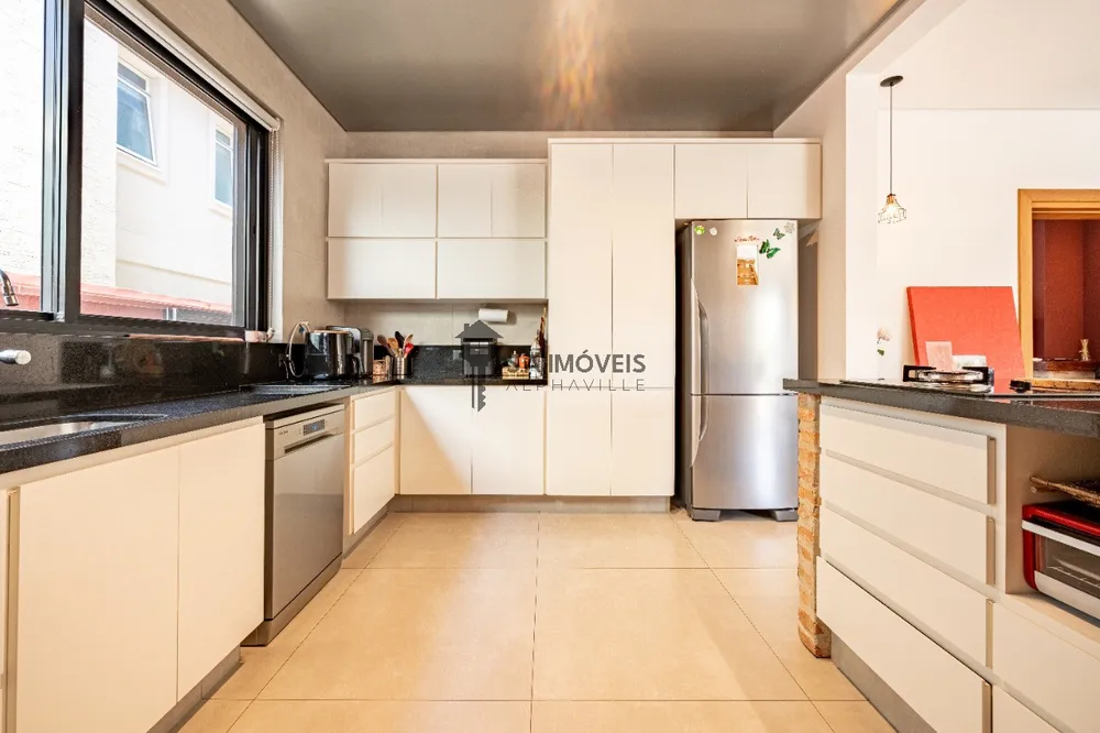 Casa, 3 quartos, 330 m² - Foto 4