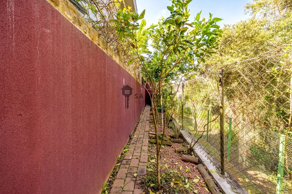 Casa, 3 quartos, 330 m² - Foto 1