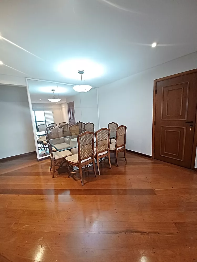 Apartamento à venda com 3 quartos, 154m² - Foto 5