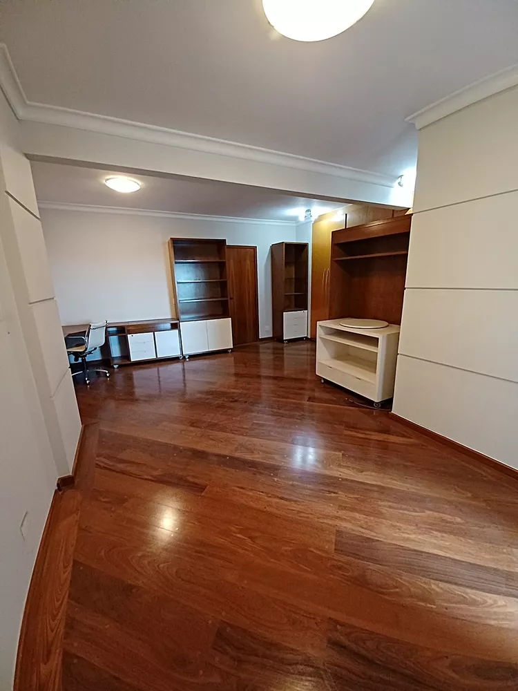 Apartamento à venda com 3 quartos, 154m² - Foto 22