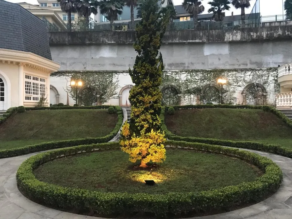 Casa, 5 quartos, 1718 m² - Foto 4