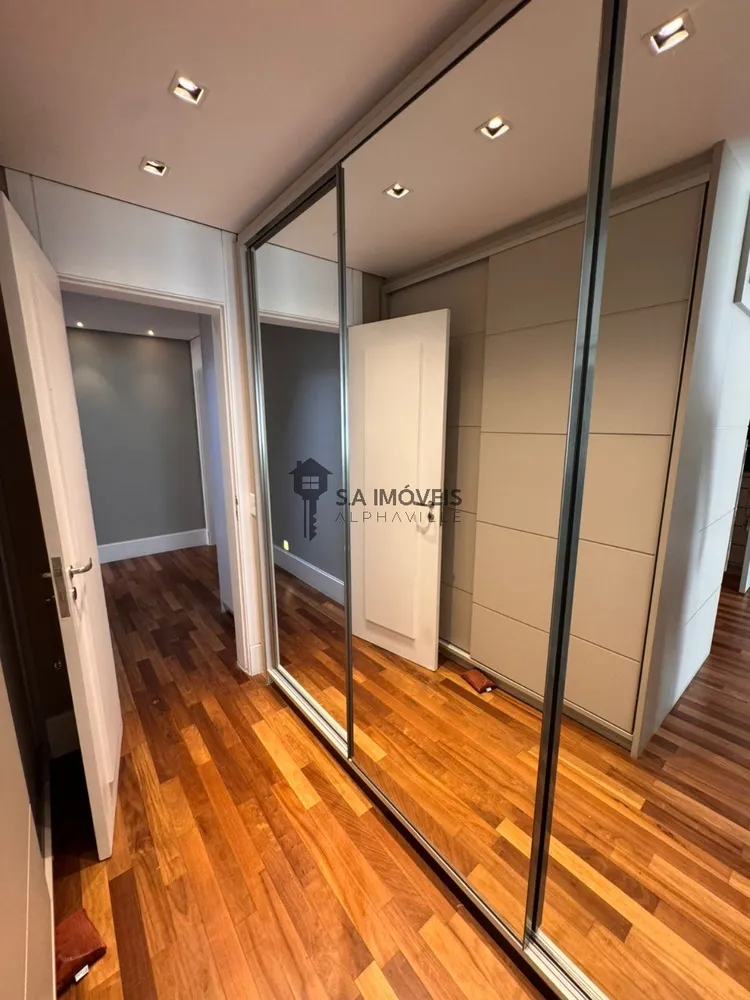 Apartamento, 3 quartos, 243 m² - Foto 4
