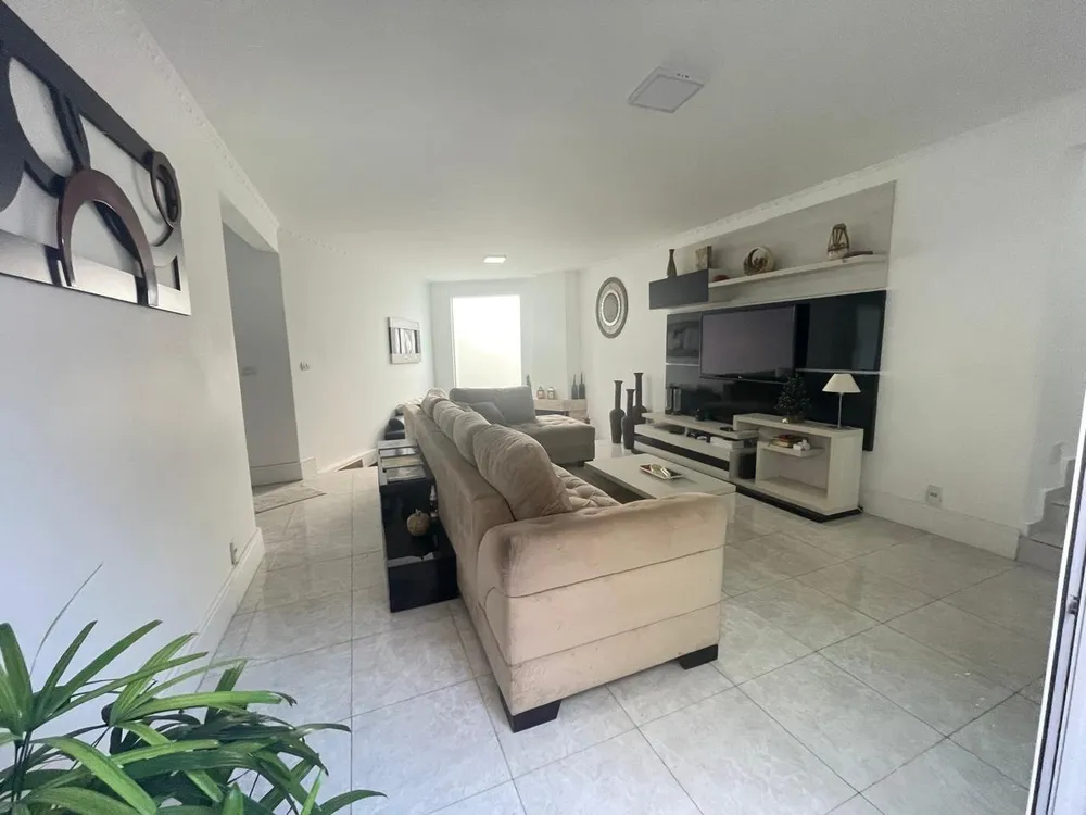 Casa, 4 quartos, 234 m² - Foto 3