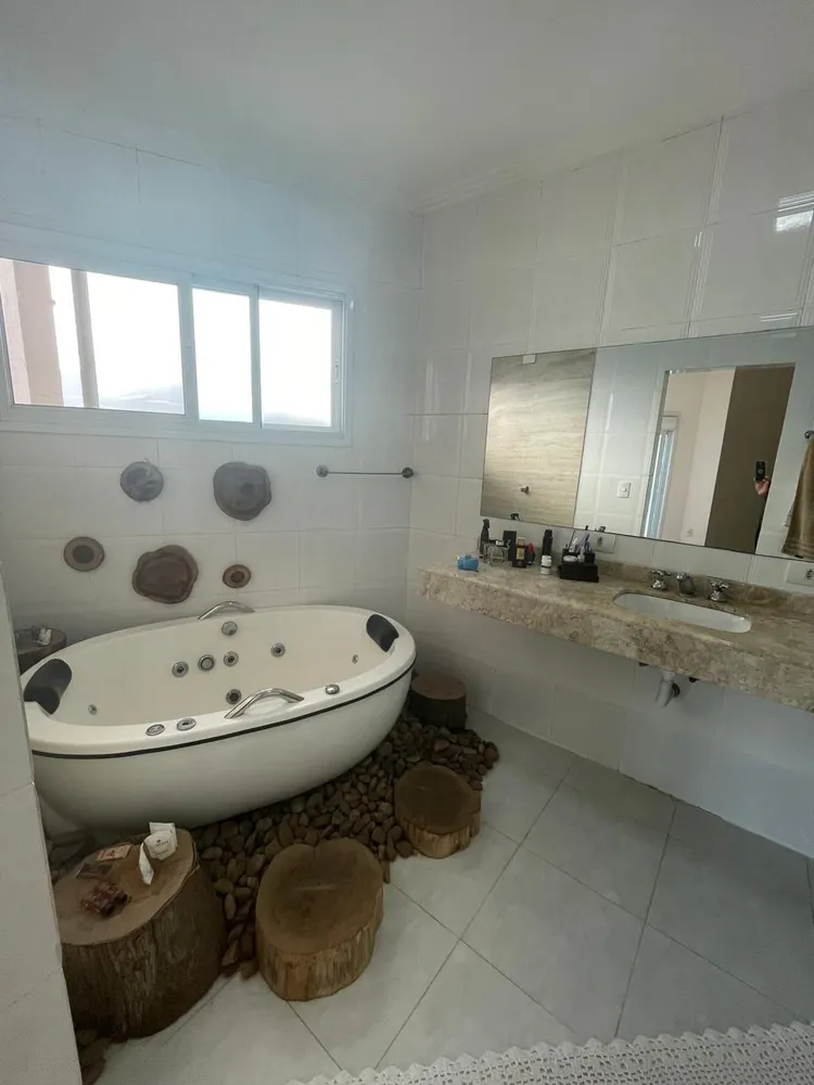 Casa, 4 quartos, 234 m² - Foto 6