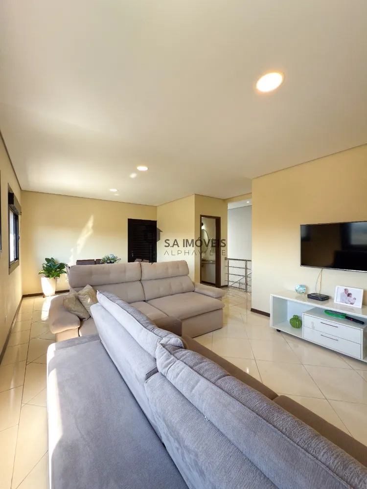 Casa, 4 quartos, 180 m² - Foto 1