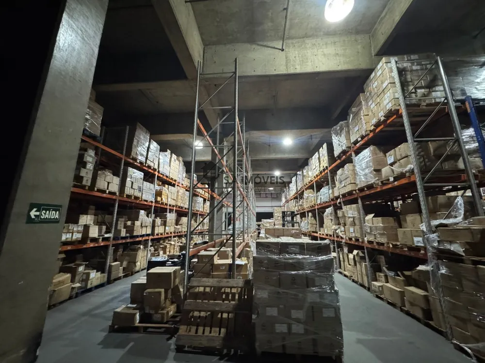 Depósito-Galpão, 3500 m² - Foto 1